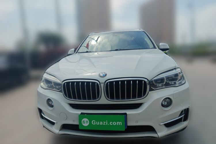 Used BMW X5 2018 xDrive28i Front