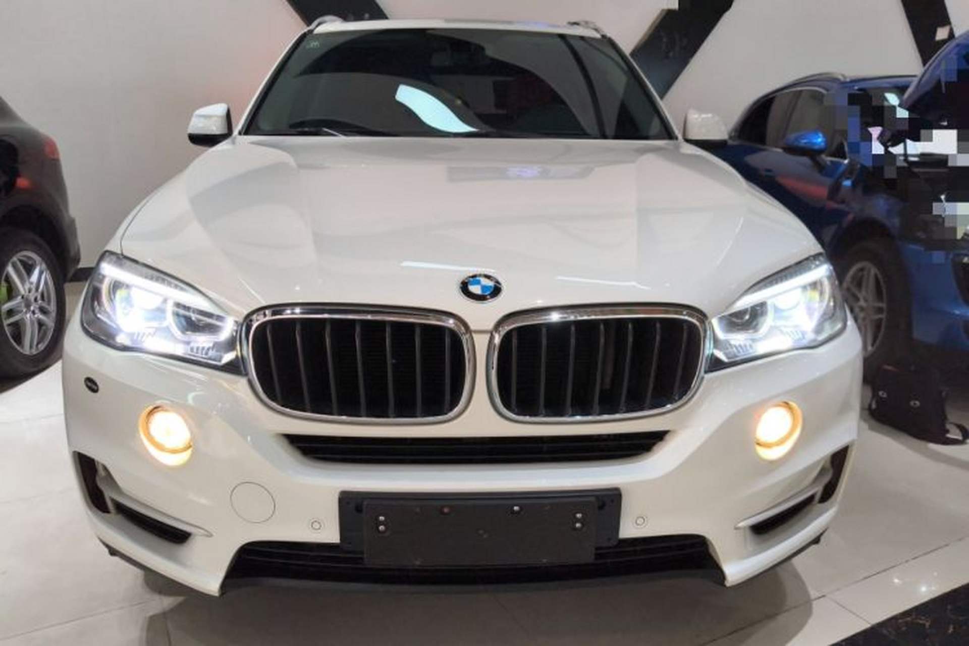 Used BMW X5 2018 xDrive35i Base Model Middle East Front