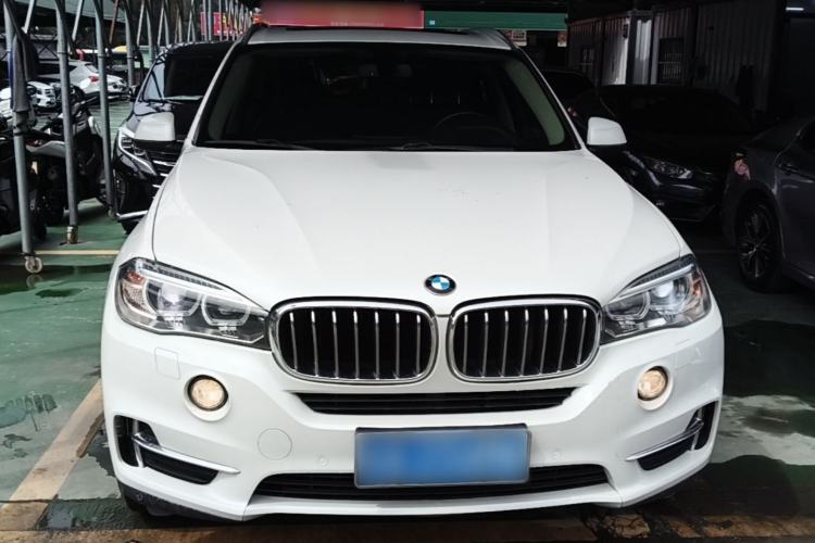 Used BMW X5 2018 xDrive28i Front