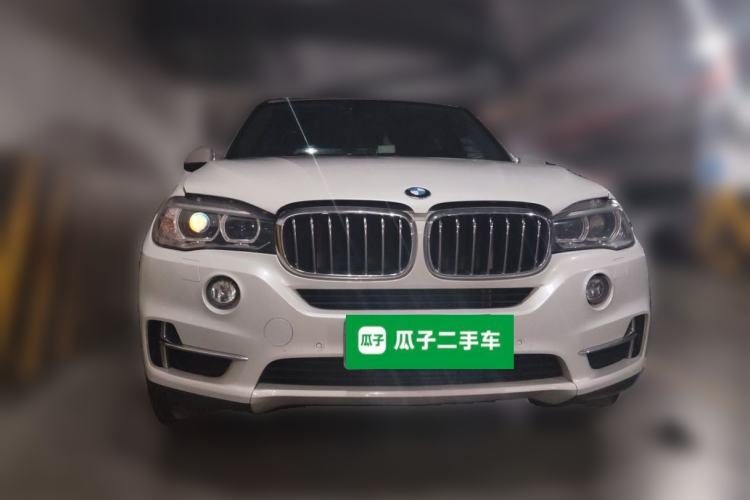 Used BMW X5 2018 xDrive28i Front