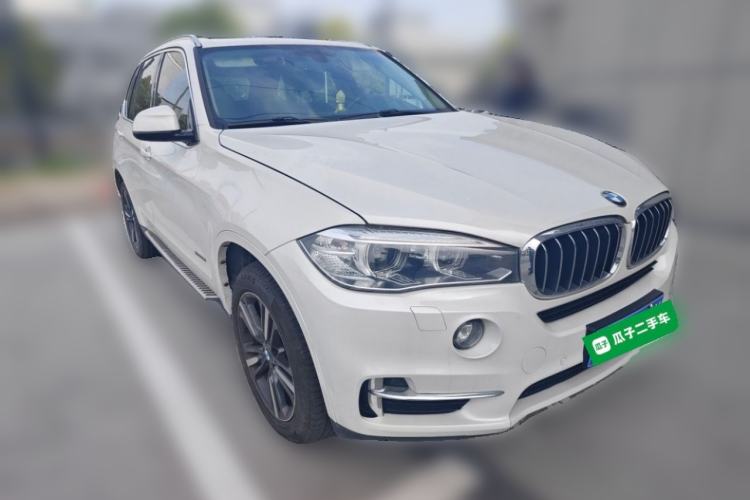 Used BMW X5 2018 xDrive35i Elegant Edition Front Right 45 Deg
