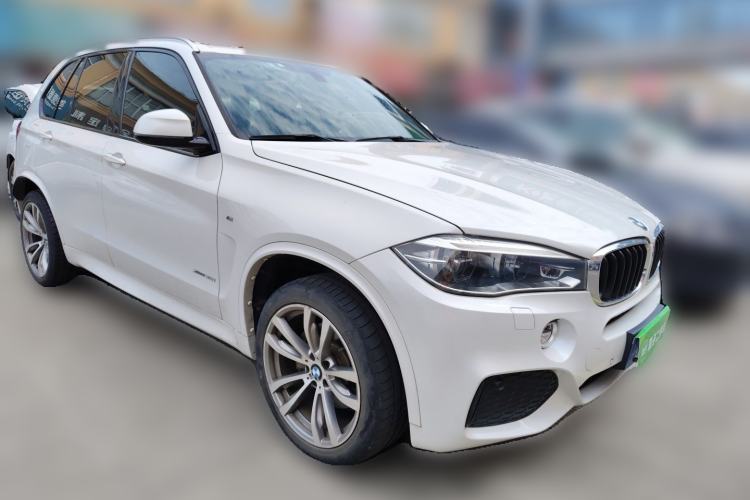 Used BMW X5 2018 xDrive35i M Sport Edition Front Right 45 Deg
