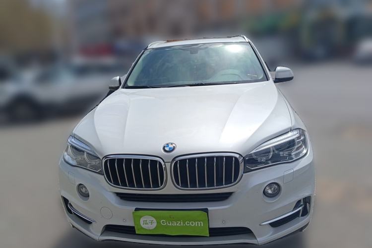 Used BMW X5 2018 xDrive28i Front