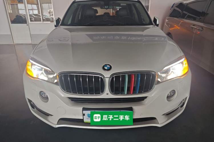 Used BMW X5 2018 xDrive28i Front