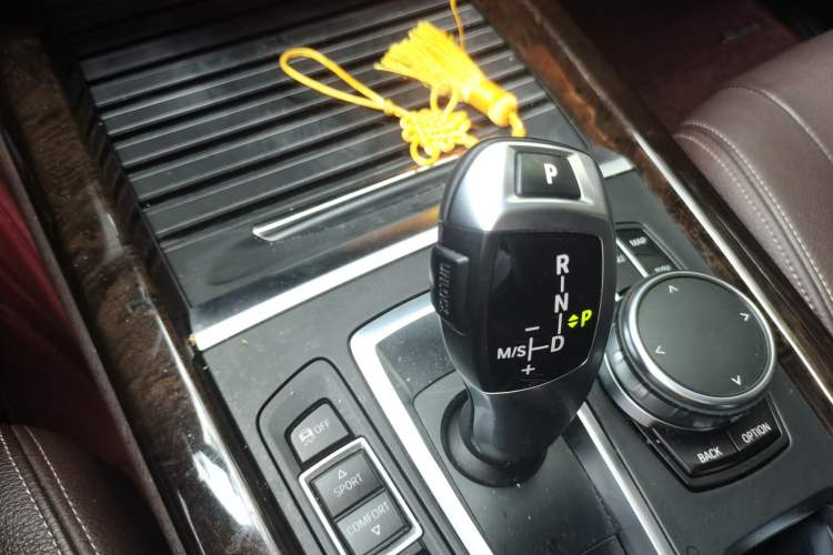 Used BMW X5 2018 xDrive28i Gear Lever