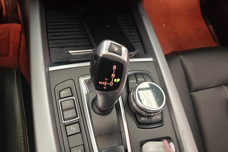 Used BMW X5  Gear Lever
