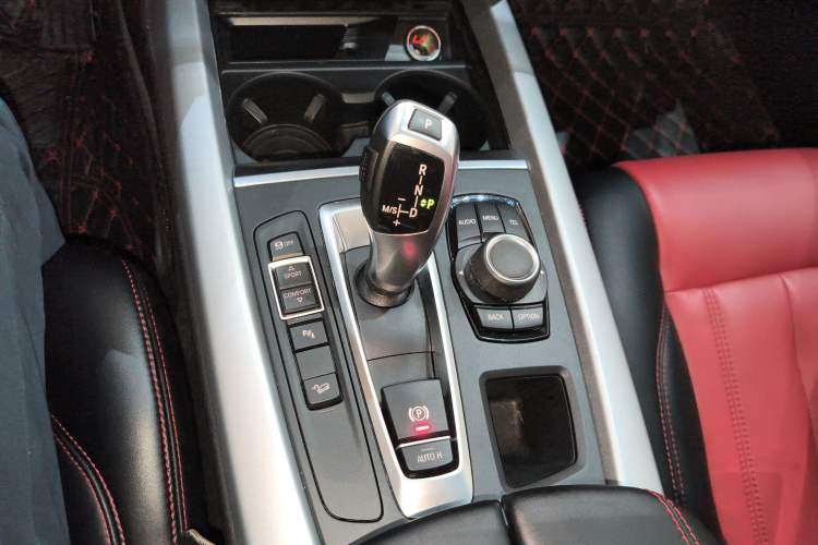 Used BMW X5 2018 xDrive35i Base Model Middle East Gear Lever