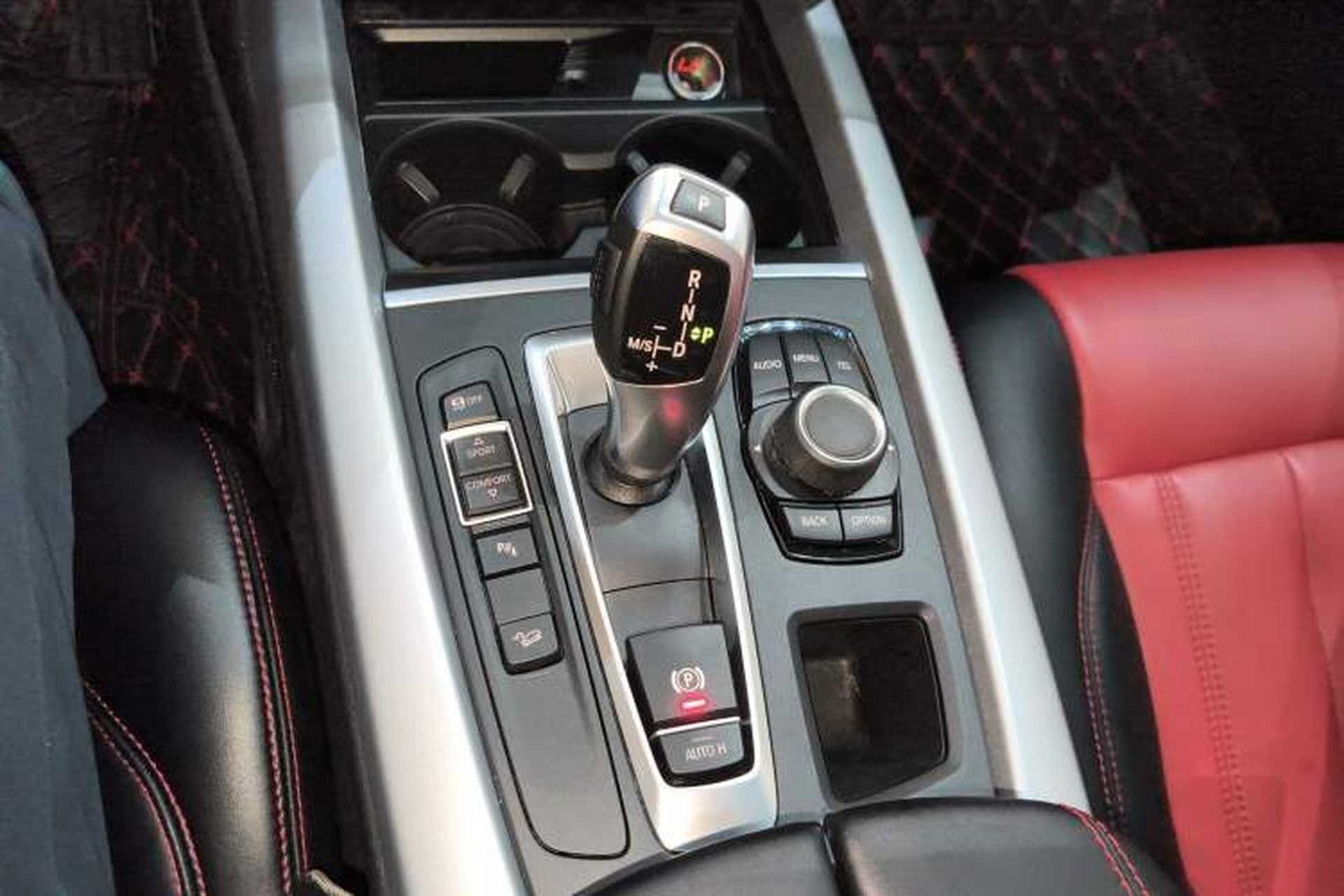 Used BMW X5 2018 xDrive35i Base Model Middle East Gear Lever