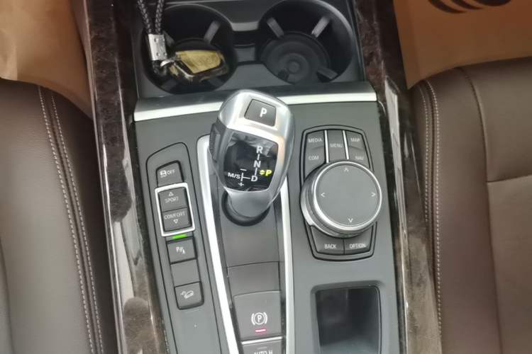 Used BMW X5 2018 xDrive28i Gear Lever