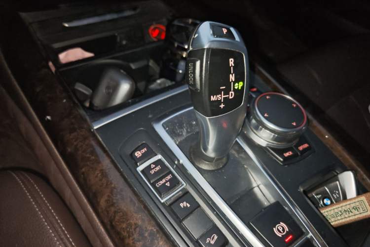 Used BMW X5 2018 xDrive28i Gear Lever