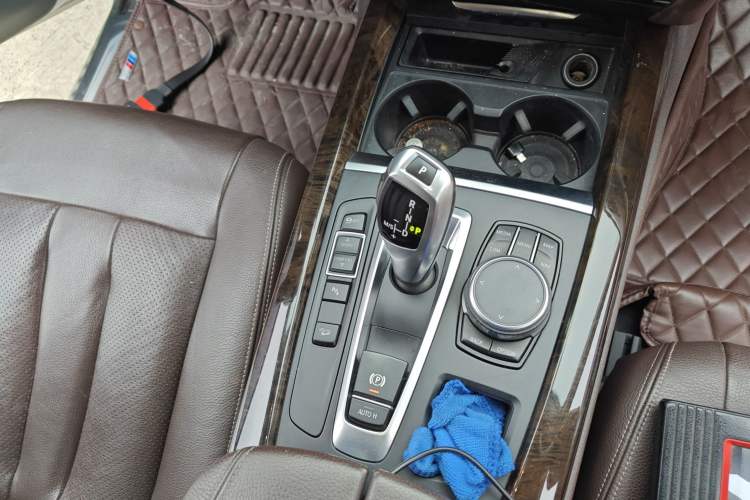 Used BMW X5 2018 xDrive28i Gear Lever