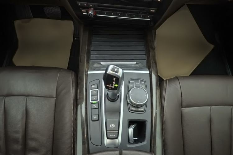 Used BMW X5 2018 xDrive28i Gear Lever