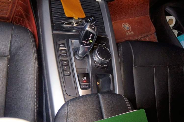 Used BMW X5  Gear Lever