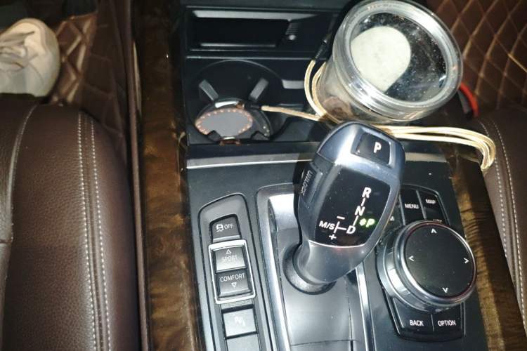 Used BMW X5 2018 xDrive28i Gear Lever