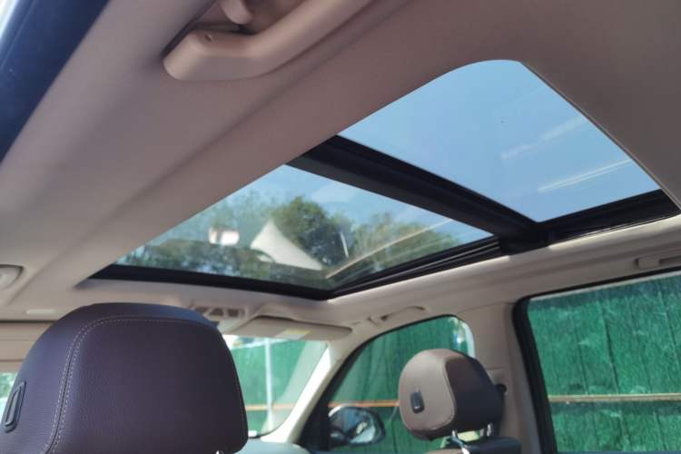 Used BMW X5 2018 xDrive28i Headliner
