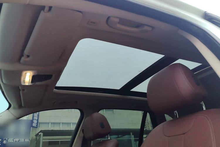 Used BMW X5 2018 xDrive35i Standard Model Small Screen Fabric Middle East Headliner