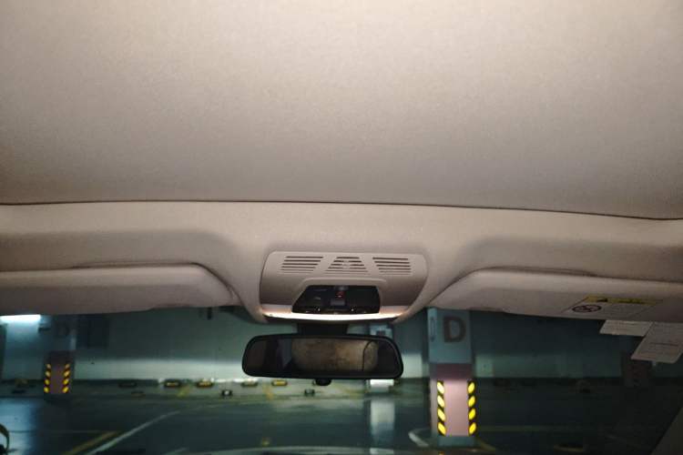 Used BMW X5 2018 xDrive28i Headliner