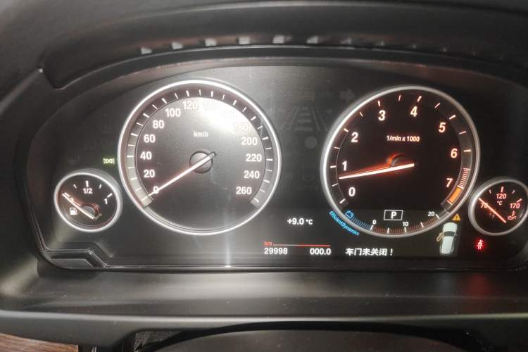 Used BMW X5 2018 xDrive35i Standard Model Small Screen Fabric Middle East Instrument Cluster