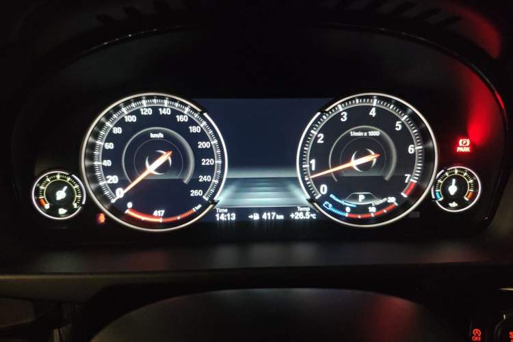 Used BMW X5 2018 xDrive35i Elegant Edition Instrument Cluster
