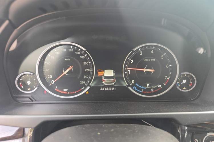 Used BMW X5 2018 xDrive35i Elegant Edition Instrument Cluster