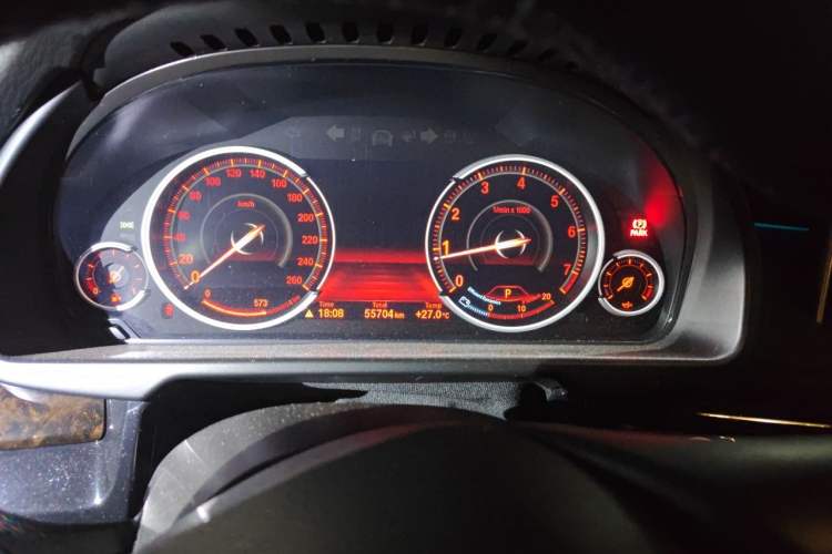 Used BMW X5 2018 xDrive28i Instrument Cluster