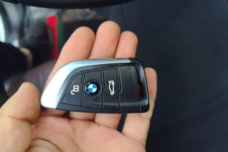 Used BMW X5 2018 xDrive35i Standard Model Small Screen Fabric Middle East Interior 1