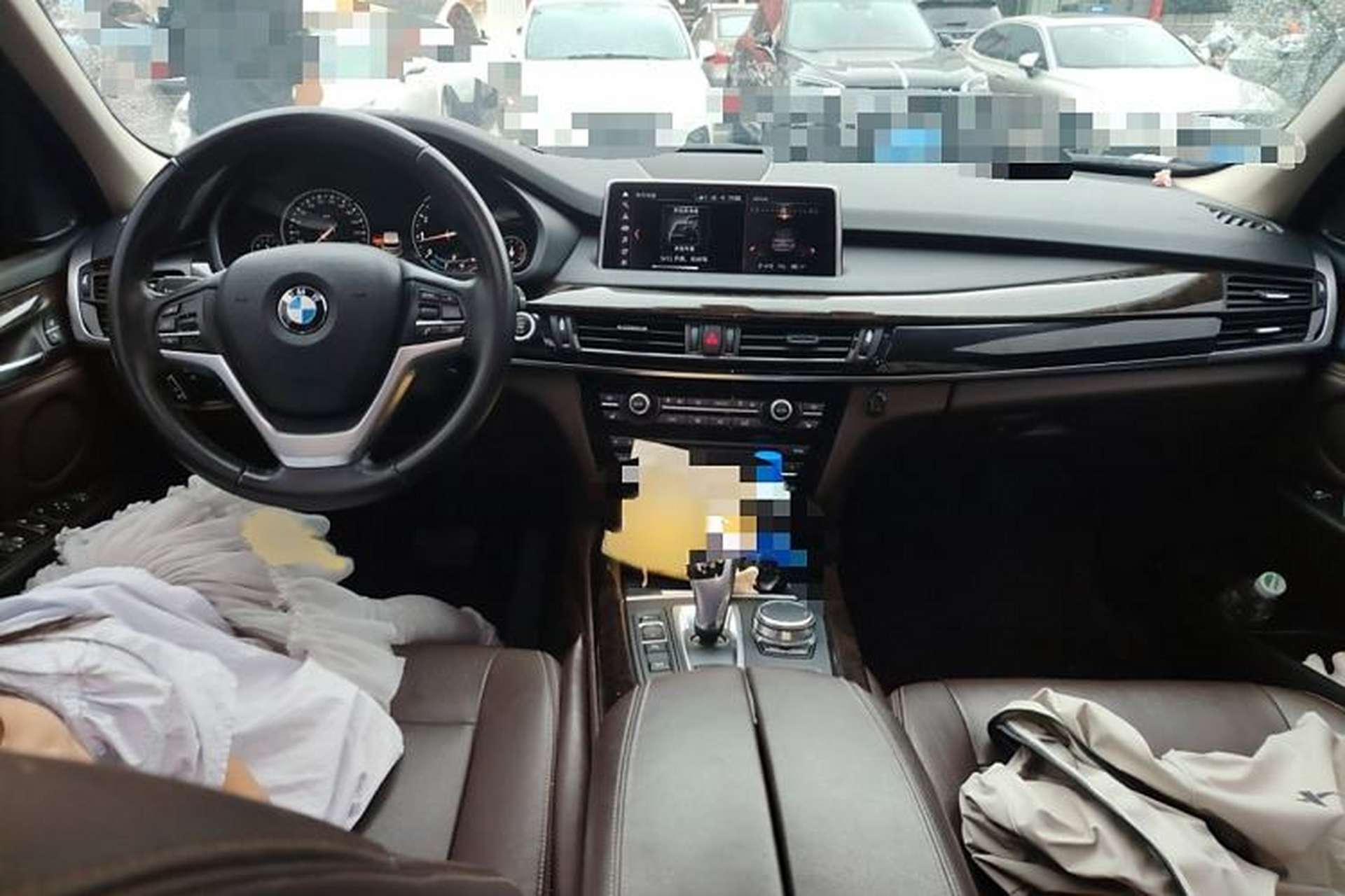 Used BMW X5 2018 xDrive28i Interior 2