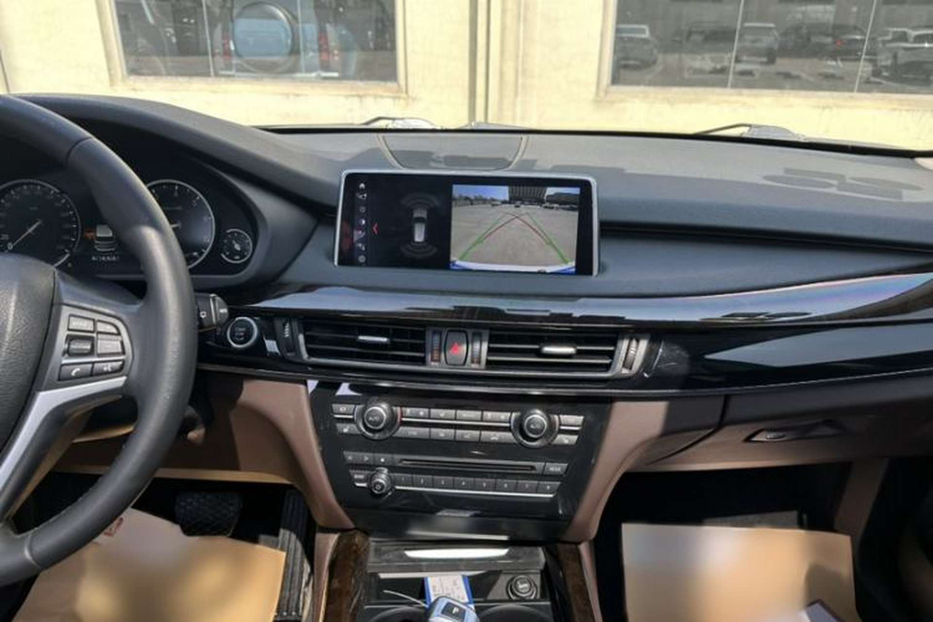 Used BMW X5 2018 xDrive28i Interior 3