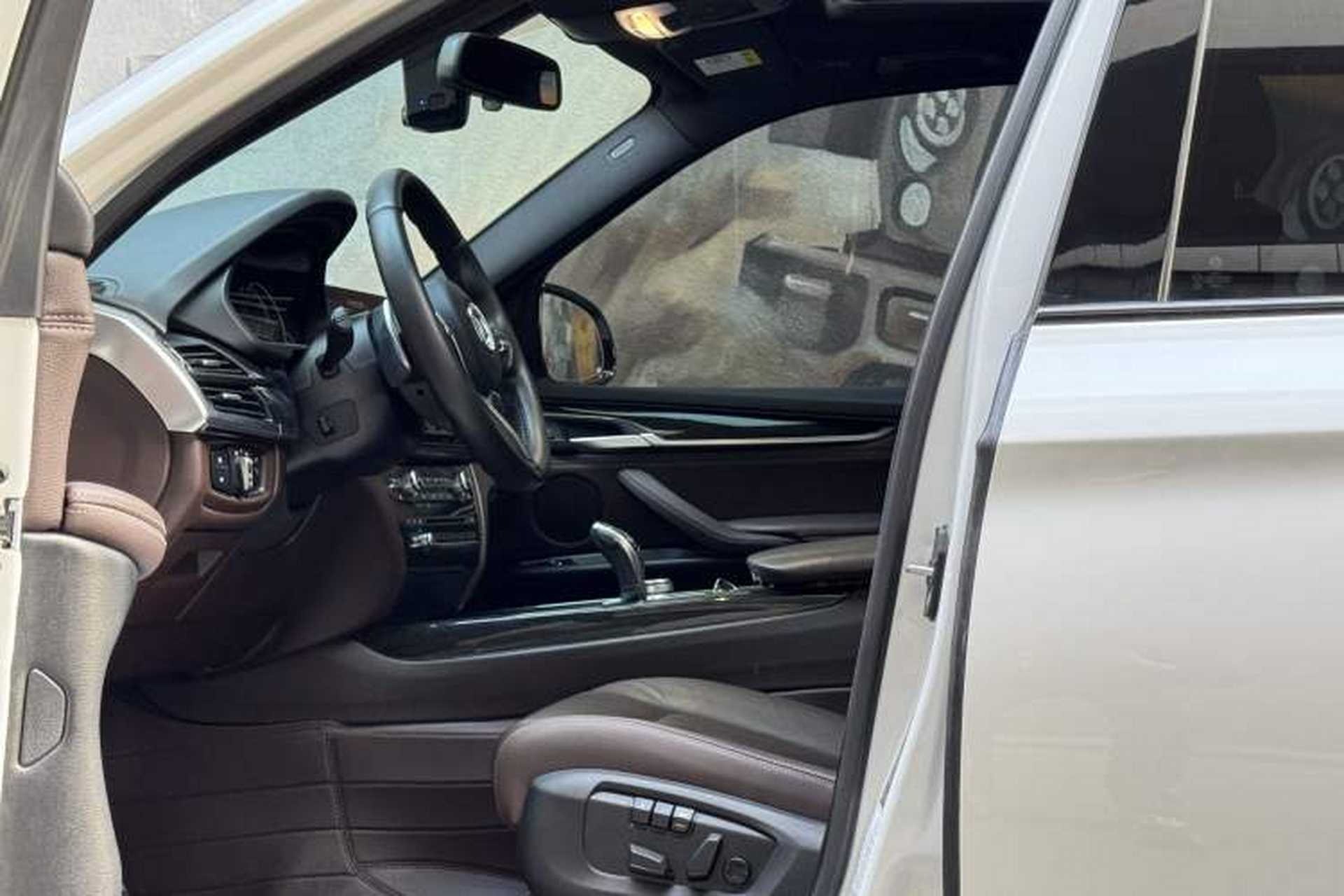 Used BMW X5 2018 xDrive35i M Sport Edition Interior 4