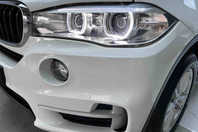 Used BMW X5 2018 xDrive35i Base Model Middle East Left Front Headlight