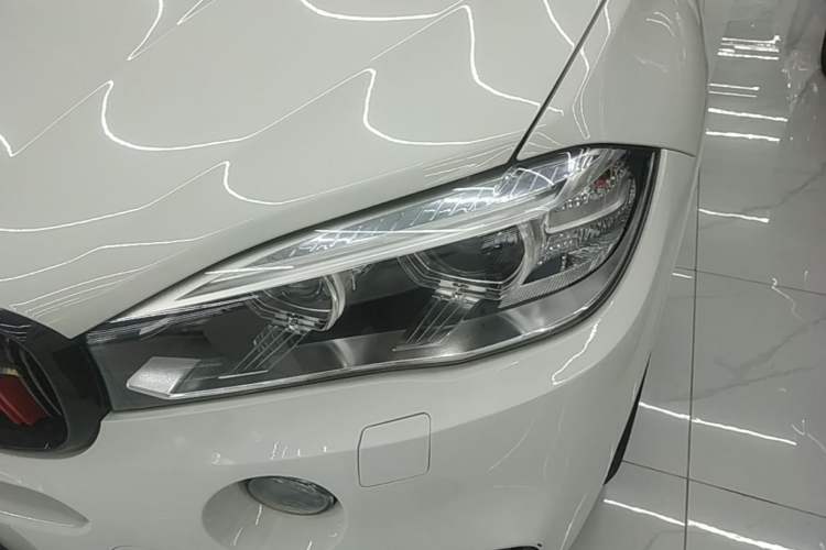Used BMW X5 2018 xDrive35i Base Model Middle East Left Front Headlight