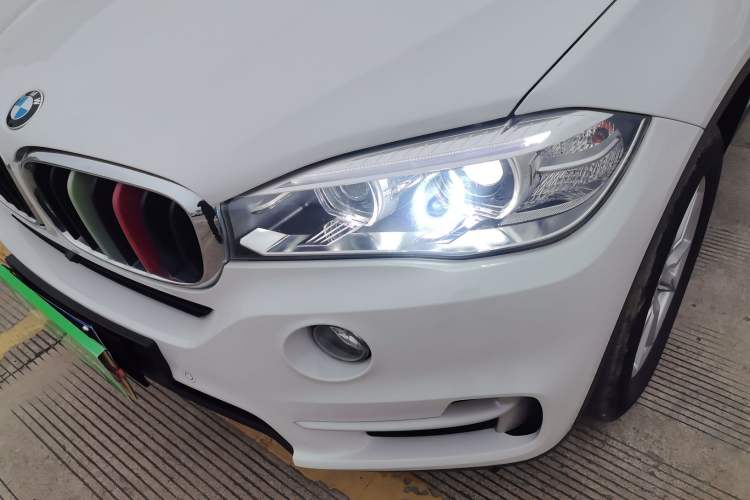 Used BMW X5 2018 xDrive35i Standard Model Small Screen Fabric Middle East Left Front Headlight