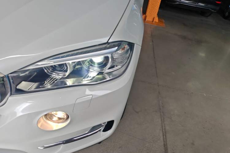 Used BMW X5 2018 xDrive35i Elegant Edition Left Front Headlight