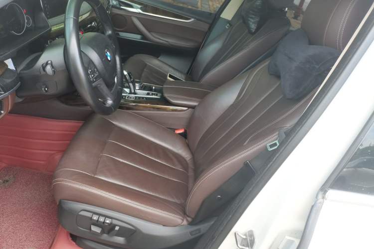 Used BMW X5 2018 xDrive28i Left Front Seat