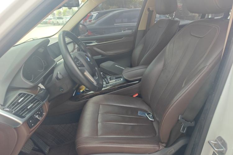 Used BMW X5 2018 xDrive28i Left Front Seat