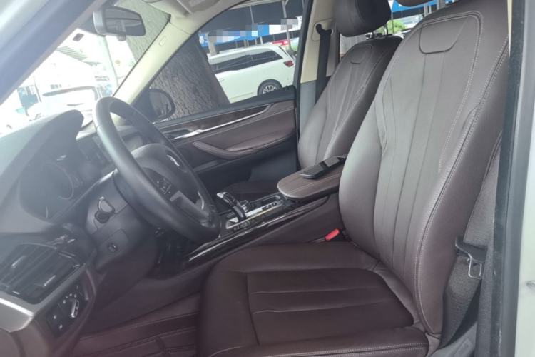 Used BMW X5 2018 xDrive28i Left Front Seat