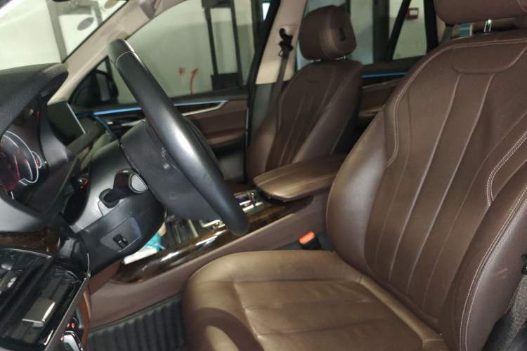 Used BMW X5 2018 xDrive35i Elegant Edition Left Front Seat