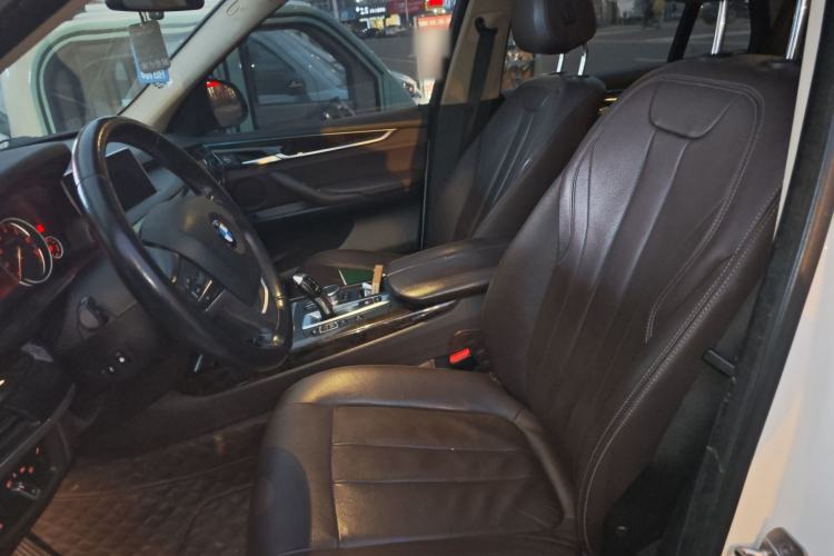 Used BMW X5 2018 xDrive28i Left Front Seat