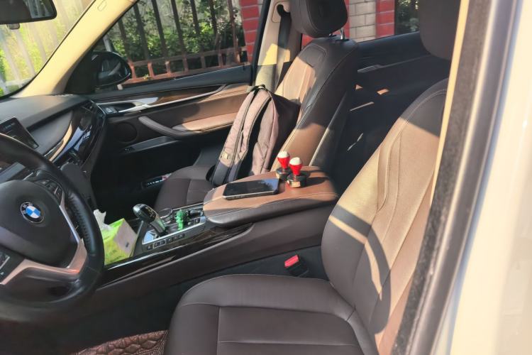 Used BMW X5 2018 xDrive28i Left Front Seat