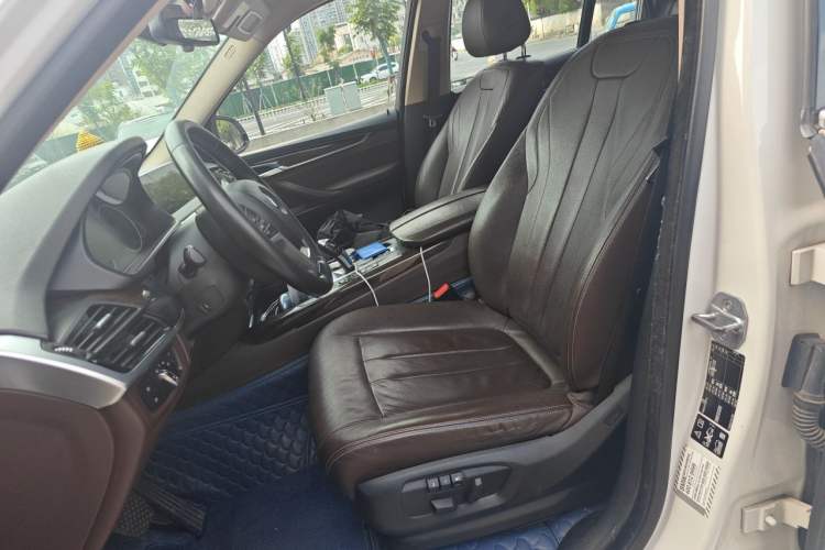 Used BMW X5 2018 xDrive35i Elegant Edition Left Front Seat