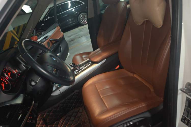 Used BMW X5  Left Front Seat