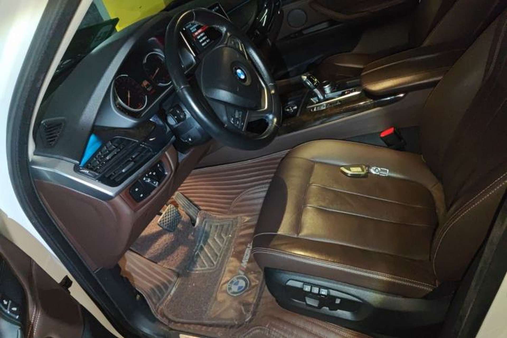 Used BMW X5 2018 xDrive28i Left Front Seat
