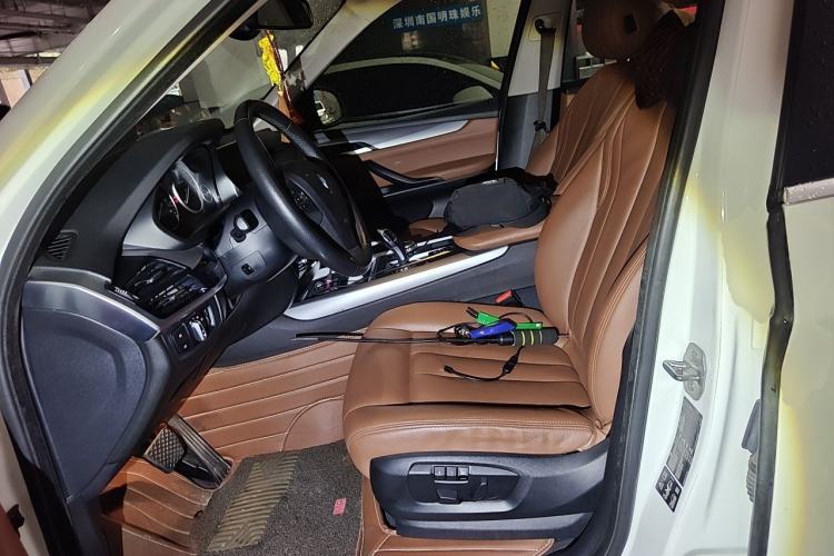 Used BMW X5  Left Front Seat