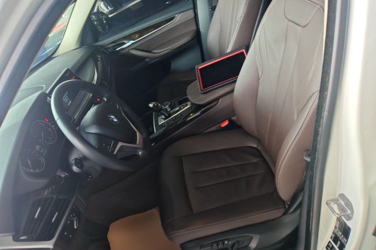 Used BMW X5 2018 xDrive35i Elegant Edition Left Front Seat