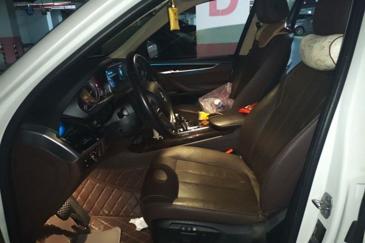 Used BMW X5 2018 xDrive28i Left Front Seat