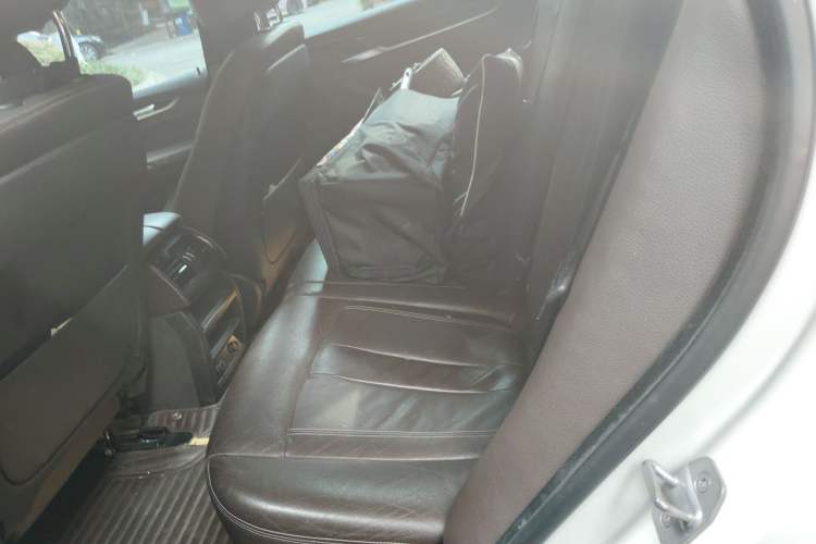 Used BMW X5  Left Rear Seat