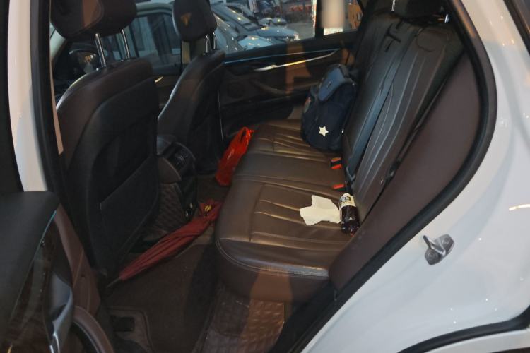Used BMW X5 2018 xDrive28i Left Rear Seat