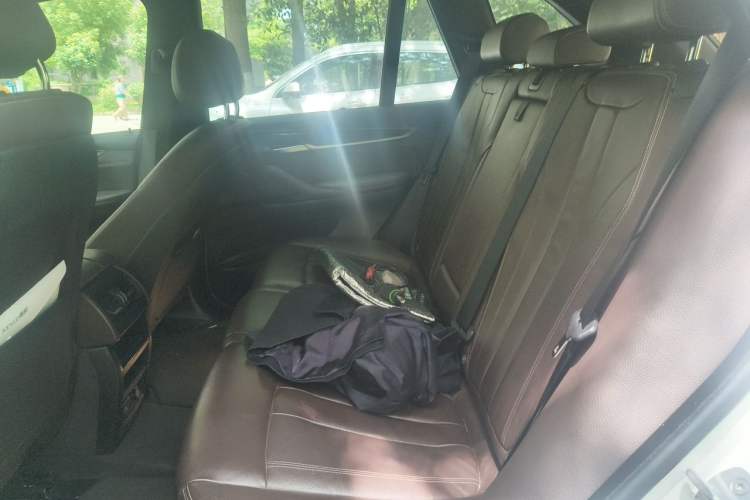Used BMW X5 2018 xDrive35i M Sport Edition Left Rear Seat