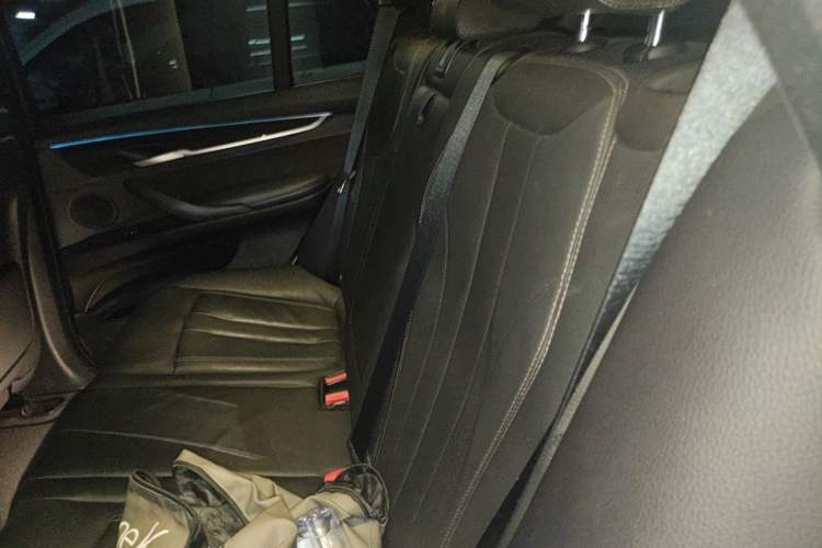 Used BMW X5 2018 xDrive35i M Sport Edition Left Rear Seat