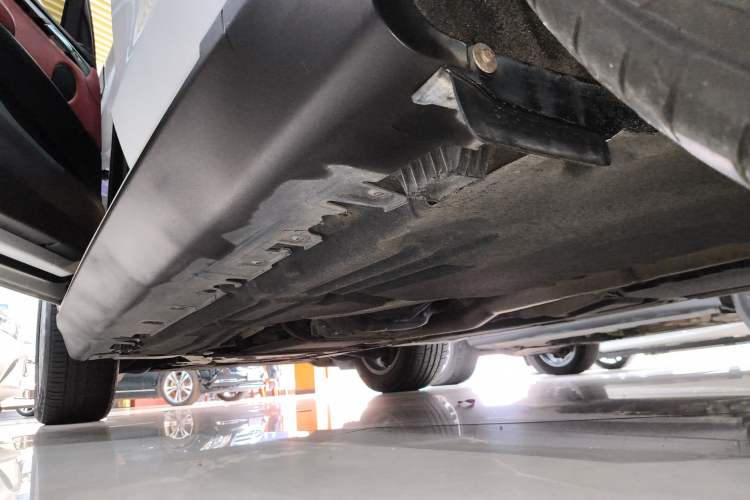 Used BMW X5 2018 xDrive35i Base Model Middle East Left Side Sill